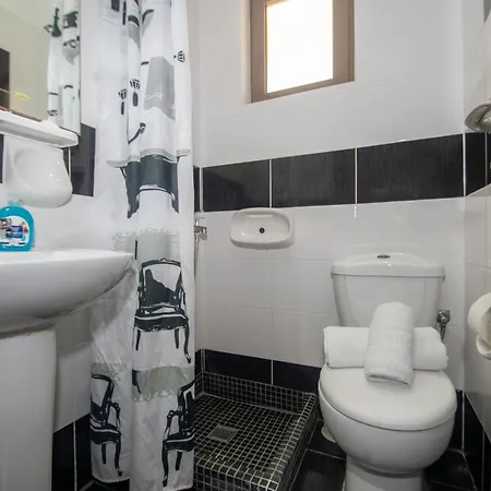 Zefiros By Sea Laganas