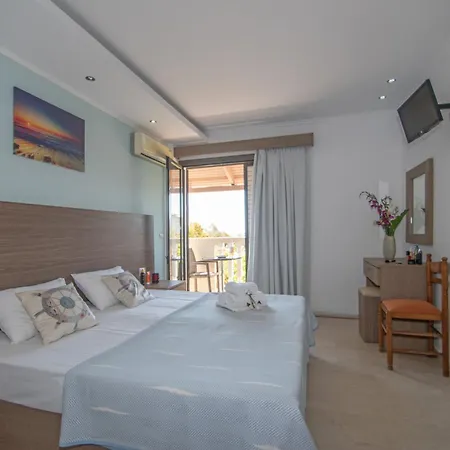 Zefiros By Sea * Laganas